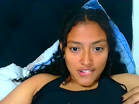 Snapshot of WILD_MULAN chatting on 10-05-25, 05:58 WILD MULAN online show from 10-05-25, 05:58