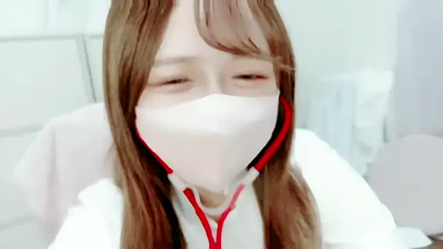 Snapshot of Hanachan_Gcup_ chatting on 09-09-25, 01:42 Hanachan Gcup  online show from 09-09-25, 01:42