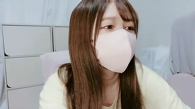 Snapshot of Hanachan_Gcup_ chatting on 09-19-25, 03:27 Hanachan Gcup  online show from 09-19-25, 03:27