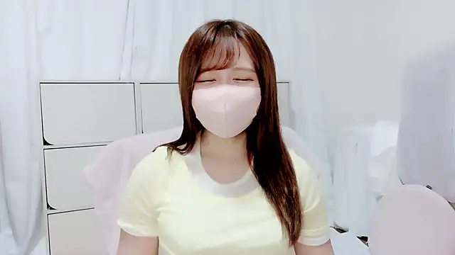 Snapshot of Hanachan_Gcup_ chatting on 10-02-25, 06:22 Hanachan Gcup  online show from 10-02-25, 06:22