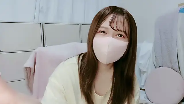 Snapshot of Hanachan_Gcup_ chatting on 09-18-25, 01:47 Hanachan Gcup  online show from 09-18-25, 01:47
