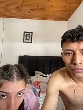 coupledesire18 online show from 10-12-25, 05:14