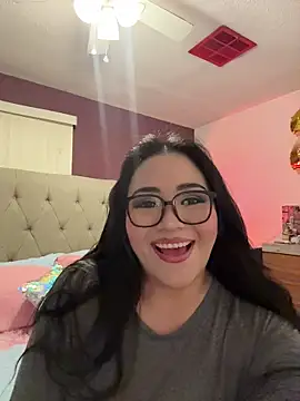 MyHoneyFrida online show from 11-15-25, 03:43