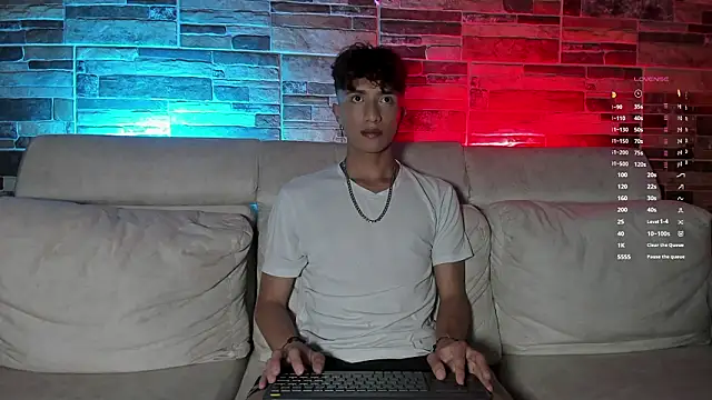 Snapshot of mhatias_ chatting on 03-04-26, 05:04 mhatias online show from 03-04-26, 05:04