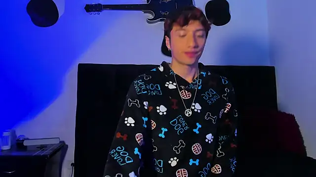 mhatias  online show from 04-14-26, 05:12