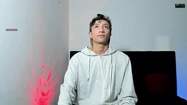 mhatias  online show from 01-13-26, 01:42