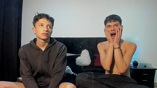 mhatias  online show from 11-11-25, 02:39