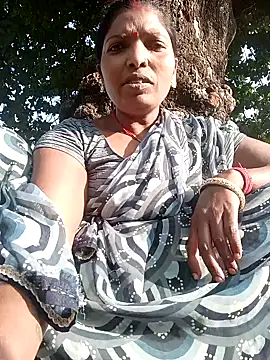 Jivika Jaiswal online show from 11-10-25, 03:11