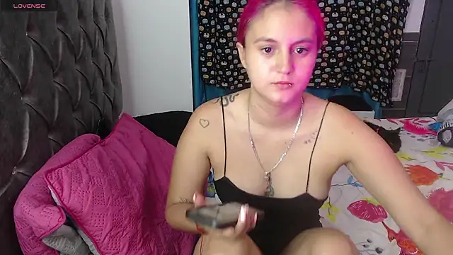 EmilyCoy  online show from 03-20-26, 06:36