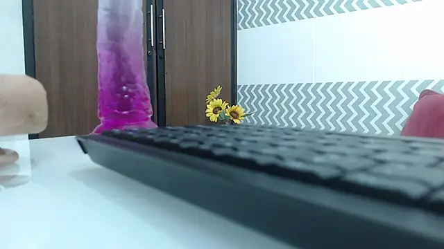 EmilyCoy  online show from 12-21-25, 03:30