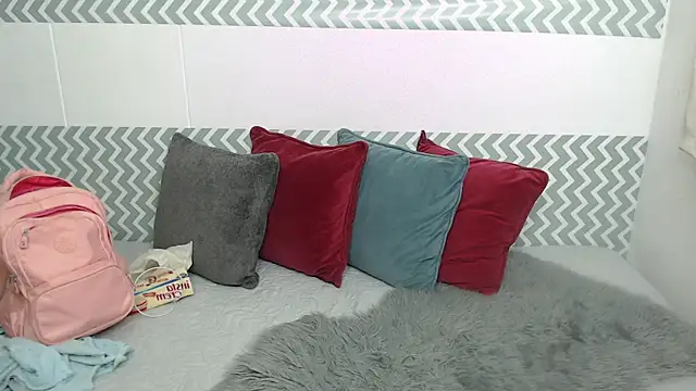 EmilyCoy  online show from 12-19-25, 03:10