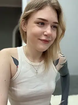 elliss  online show from 10-11-25, 07:42