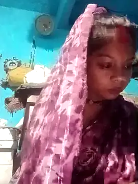 Snapshot of Hema4545 chatting on 10-06-25, 07:42 Hema4545 online show from 10-06-25, 07:42