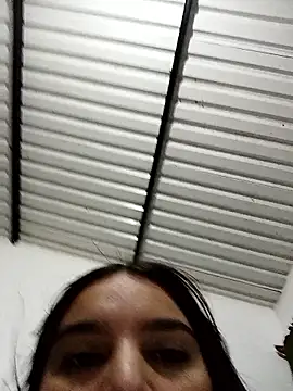 chloe 90 online show from 01-08-26, 12:38