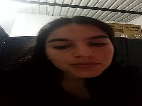 chloe 90 online show from 11-07-25, 04:17