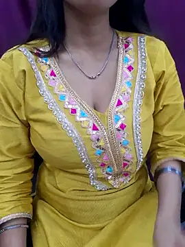 Snapshot of Sexy_Mal89 chatting on 02-11-26, 01:22 Sexy Mal89 online show from 02-11-26, 01:22