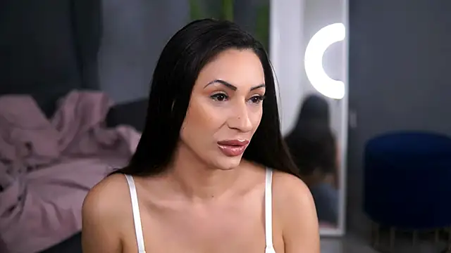 SarahMystique online show from 11-20-25, 02:18