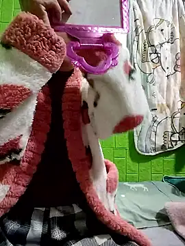 Snapshot of Tin_tanny chatting on 01-13-26, 12:58 Tin tanny online show from 01-13-26, 12:58