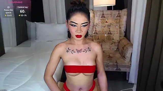 Snapshot of MariaLucyJasminx chatting on 03-19-26, 02:33 MariaLucyJasminx online show from 03-19-26, 02:33