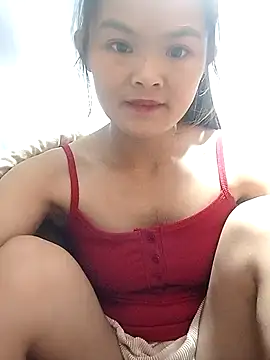 xinhxinhcute online show from 10-11-25, 11:06