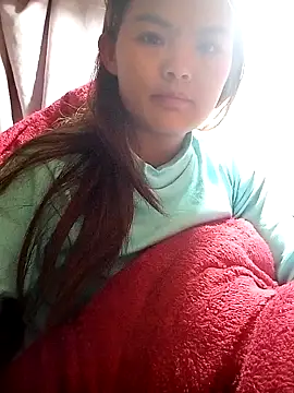 xinhxinhcute online show from 11-29-25, 10:21