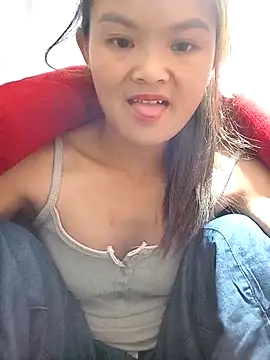 xinhxinhcute online show from 10-17-25, 11:28