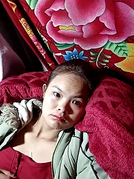 xinhxinhcute online show from 12-03-25, 11:25