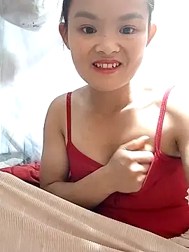 xinhxinhcute online show from 10-13-25, 03:08