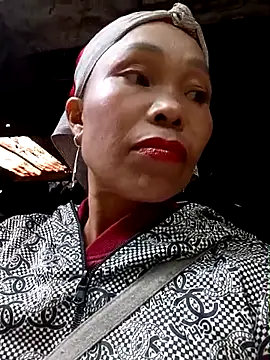 kihi-yo online show from 10-24-25, 09:19