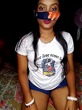 Snapshot of Sonya_89 chatting on 10-14-25, 02:50 Sonya 89 online show from 10-14-25, 02:50