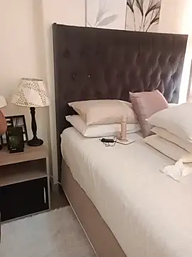 Creamy Chocolatex online show from 06-06-26, 06:51