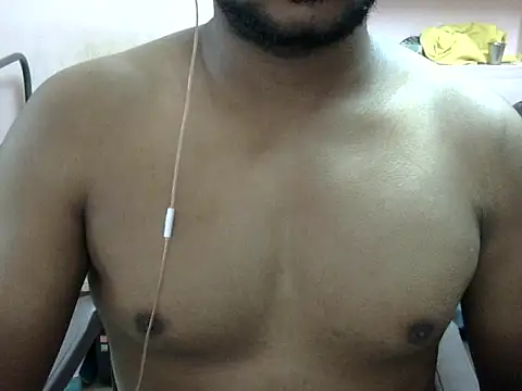 x boyy x online show from 10-07-25, 04:13