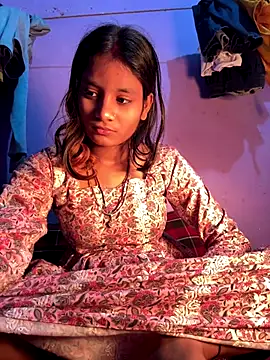 Snapshot of Hot_Mayra_ chatting on 01-08-26, 06:30 Hot Mayra online show from 01-08-26, 06:30