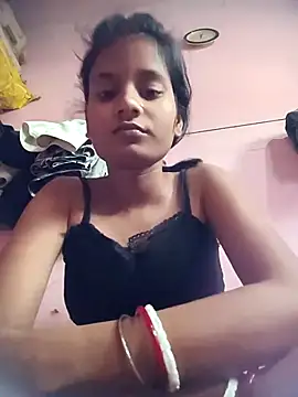 Snapshot of Hot_Mayra_ chatting on 11-04-25, 06:28 Hot Mayra online show from 11-04-25, 06:28