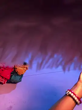 Snapshot of Hot_Mayra_ chatting on 01-14-26, 06:06 Hot Mayra online show from 01-14-26, 06:06