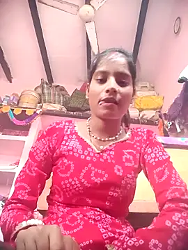 Snapshot of Hot_Mayra_ chatting on 10-31-25, 06:21 Hot Mayra online show from 10-31-25, 06:21