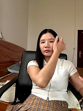 Snapshot of ruyi-13 chatting on 09-28-25, 05:36 ruyi-13 online show from 09-28-25, 05:36