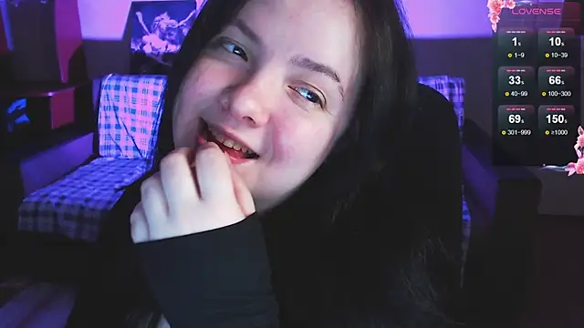 EmillyBones online show from 03-11-26, 05:18