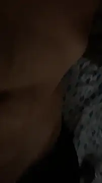 Snapshot of Duanennnn chatting on 11-17-25, 07:56 Duanennnn online show from 11-17-25, 07:56