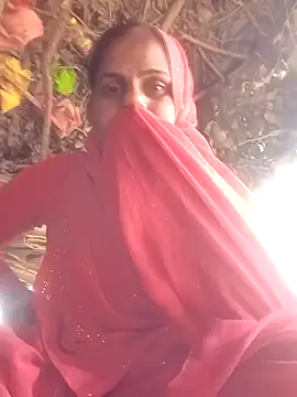 Snapshot of Hot_rachnasexy chatting on 12-21-25, 06:59 Hot rachnasexy online show from 12-21-25, 06:59