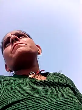 Snapshot of Hot_rachnasexy chatting on 01-12-26, 04:52 Hot rachnasexy online show from 01-12-26, 04:52