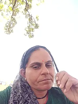 Snapshot of Hot_rachnasexy chatting on 05-30-26, 05:14 Hot rachnasexy online show from 05-30-26, 05:14
