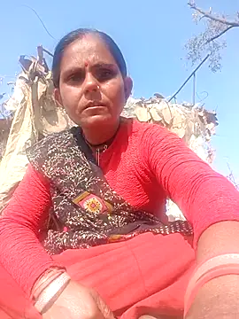 Snapshot of Hot_rachnasexy chatting on 01-15-26, 05:00 Hot rachnasexy online show from 01-15-26, 05:00