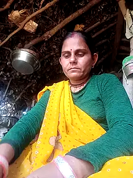 Snapshot of Hot_rachnasexy chatting on 12-17-25, 05:34 Hot rachnasexy online show from 12-17-25, 05:34