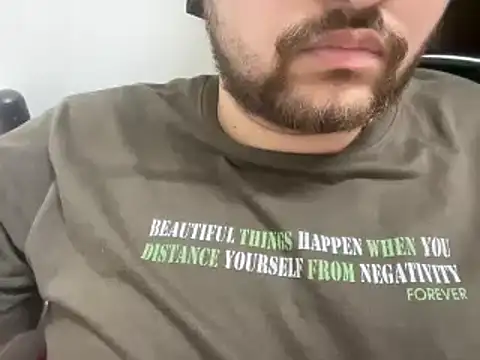 Snapshot of ind2537 chatting on 10-30-25, 06:16 ind2537 online show from 10-30-25, 06:16