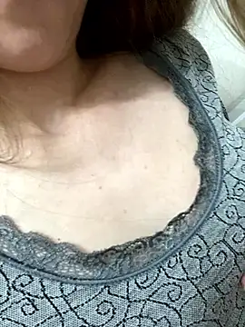 SophieDesire online show from 09-18-25, 08:56