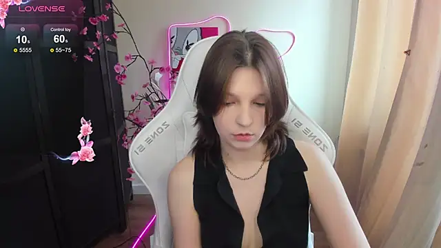 Snapshot of AudreyyKim chatting on 04-21-26, 08:43 AudreyyKim online show from 04-21-26, 08:43