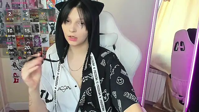 AudreyyKim online show from 10-14-25, 09:54