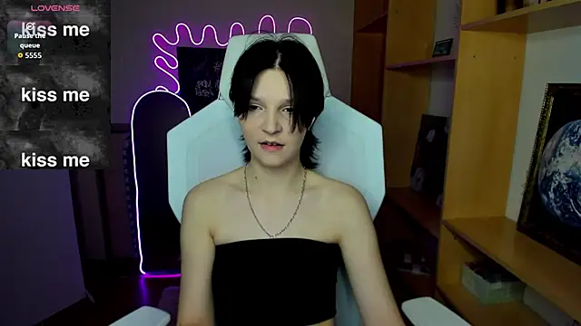 AudreyyKim online show from 11-02-25, 11:15