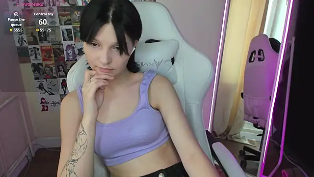 AudreyyKim online show from 10-08-25, 09:55